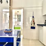 Apartment In The Heart Of *